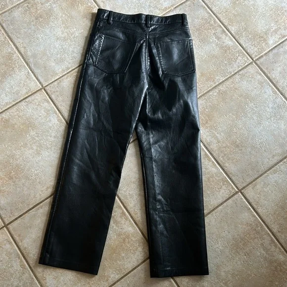 Aritzia Wilfred The Melina Cropped Faux Leather Pants Women's size 4 - Picture 7 of 10